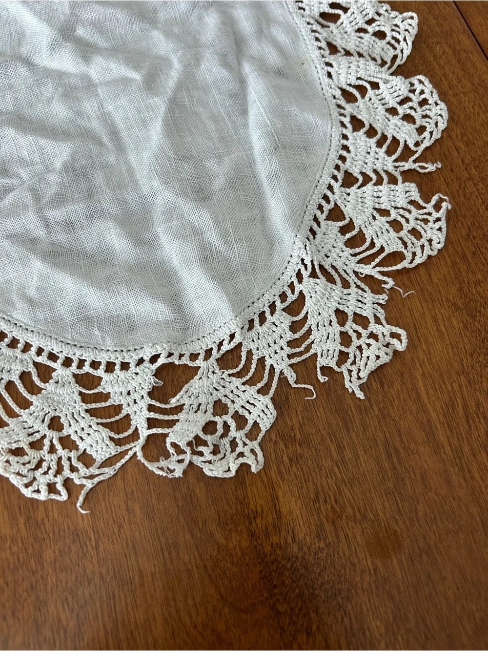 White Crochet Edge Oval Table Doily - Classic Home Dining Accent